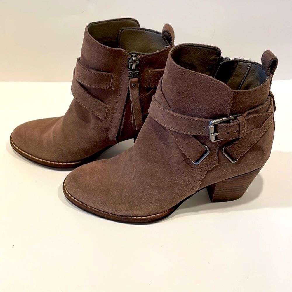 Sam Edelman Taupe Suede Zip Ankle Booties, Size 6